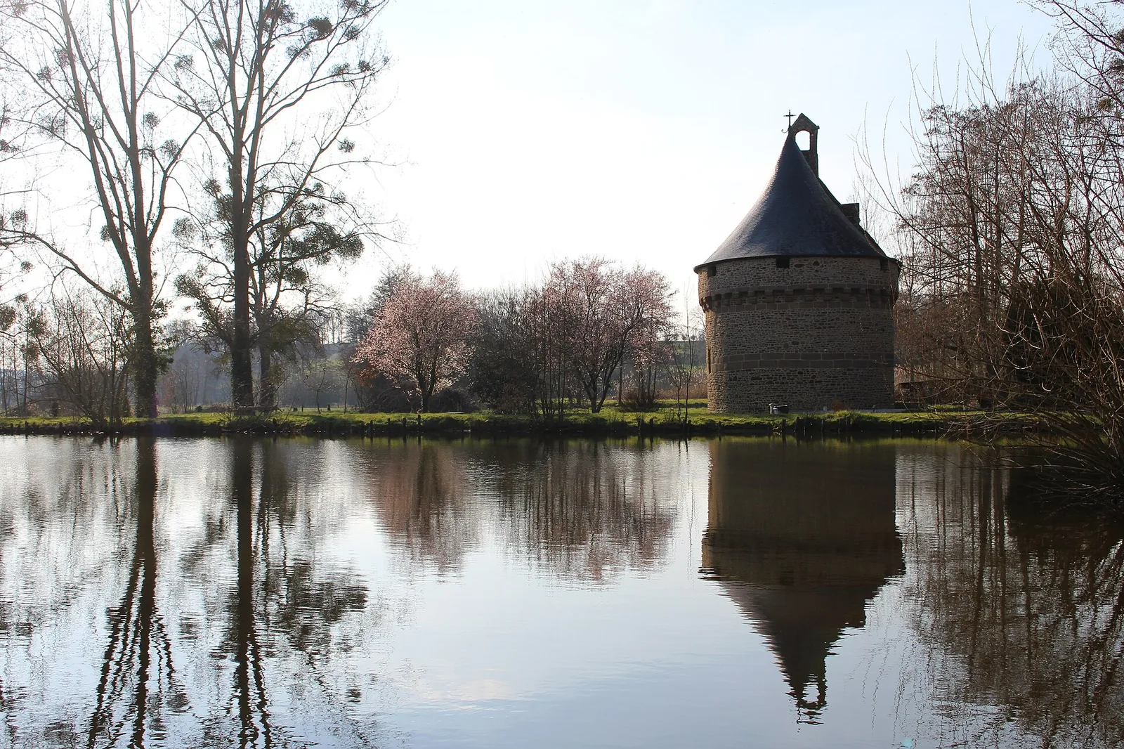 Ancien château de Sacey, Sacey – Manche