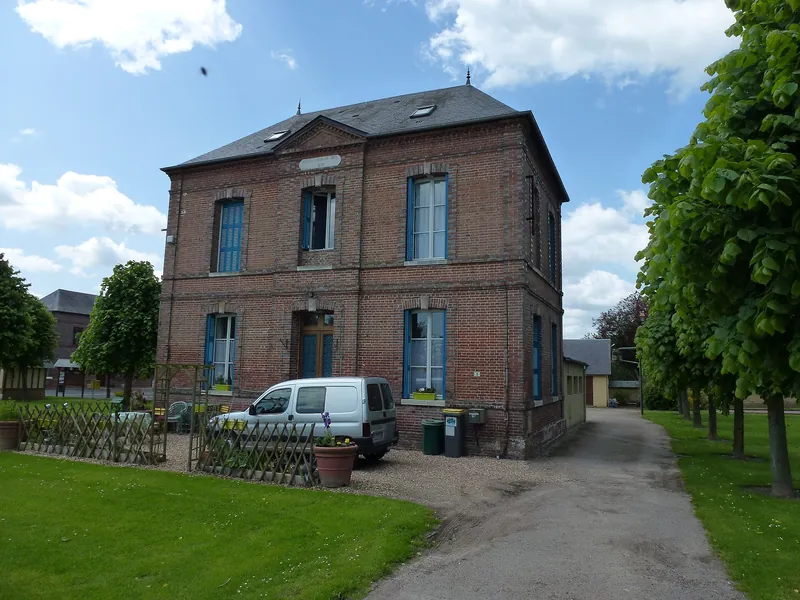 Ancienne abbaye ou château de La Croix-Saint-Leufroy