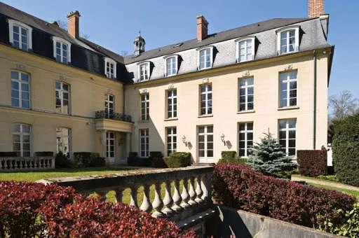 Château d'Acqueville, Villennes-sur-Seine – Yvelines