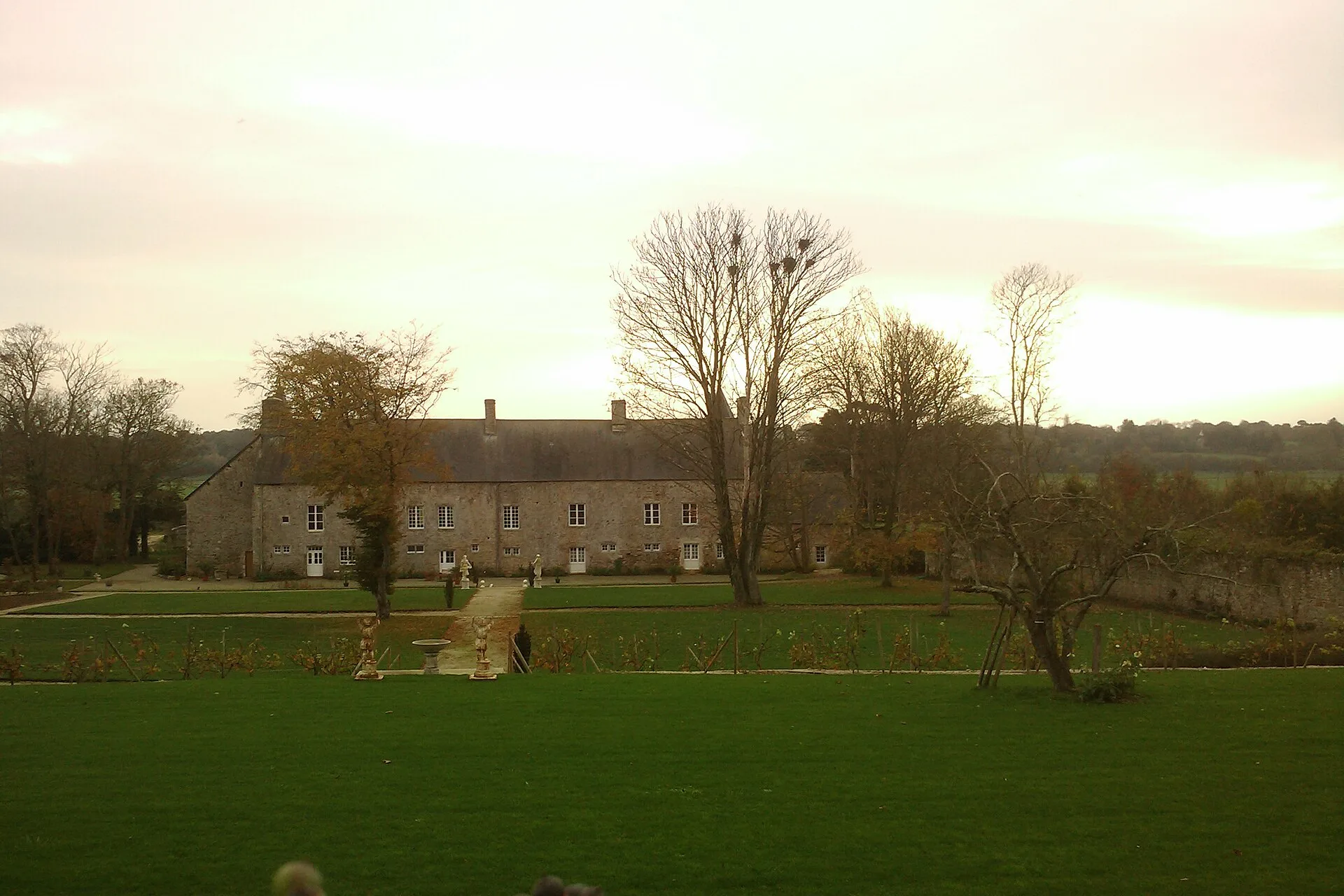 Château d'Étienville, Étienville – Manche
