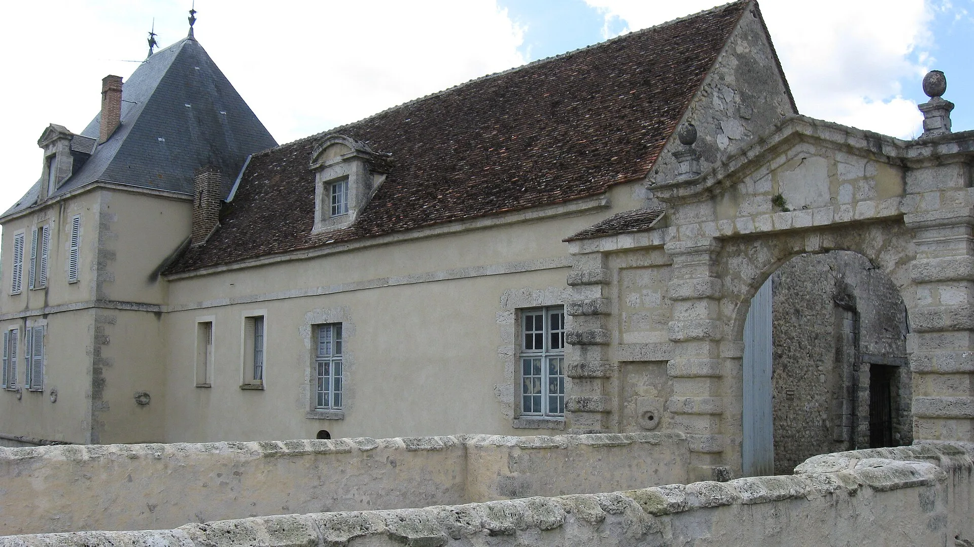 Château de Beaumont-du-Gâtinais, Beaumont-du-Gâtinais – Seine-et-Marne