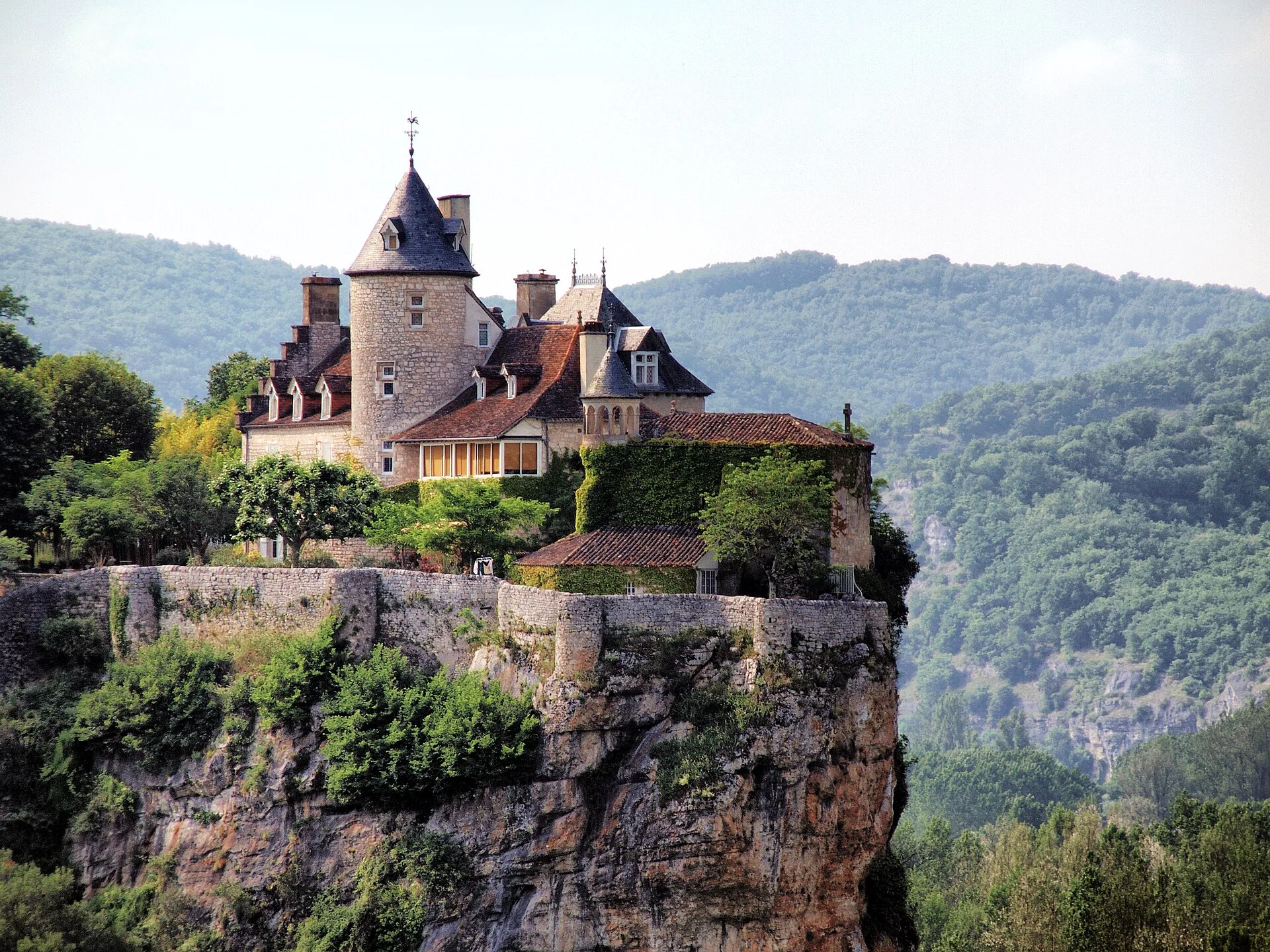 Château de Belcastel, Lacave – Lot