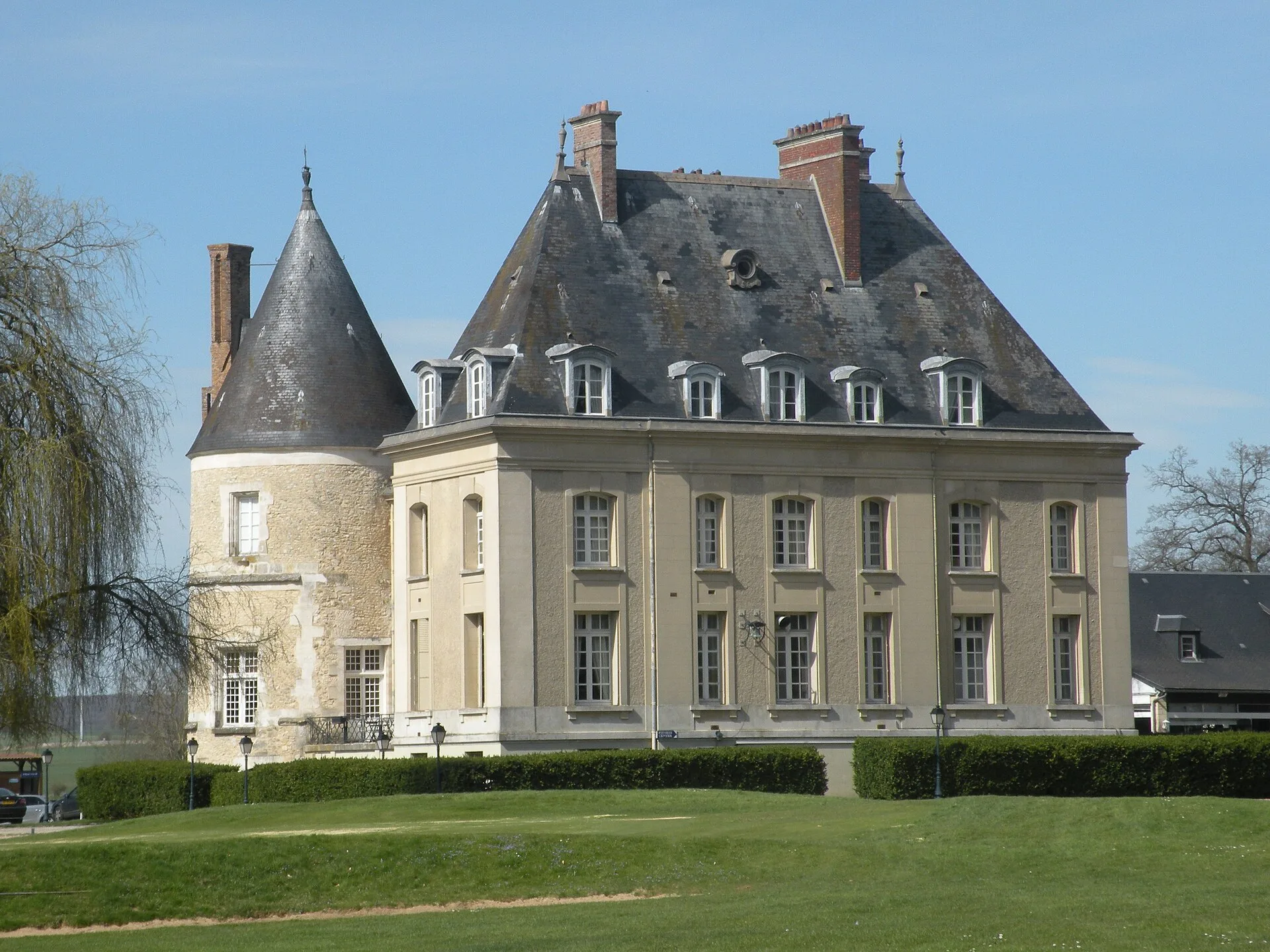 Château de Bertichères, Chaumont-en-Vexin – Oise