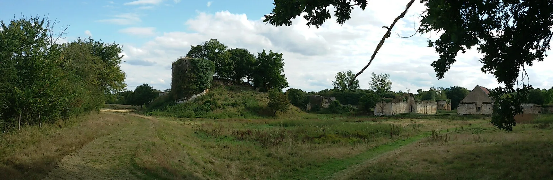 Château de Bourg-le-Château, Bommiers – Indre