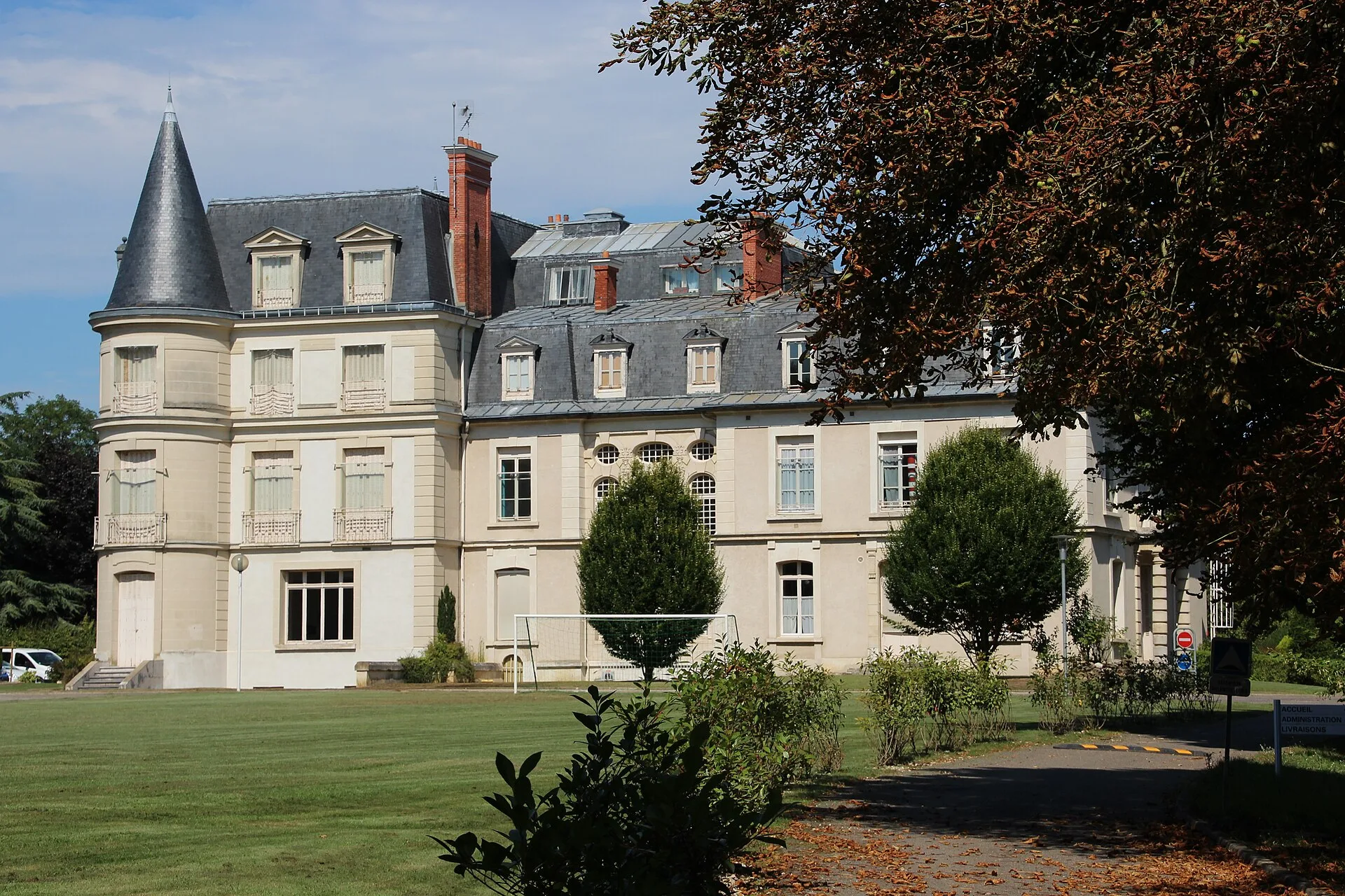 Château de Brunehaut, Morigny-Champigny – Essonne