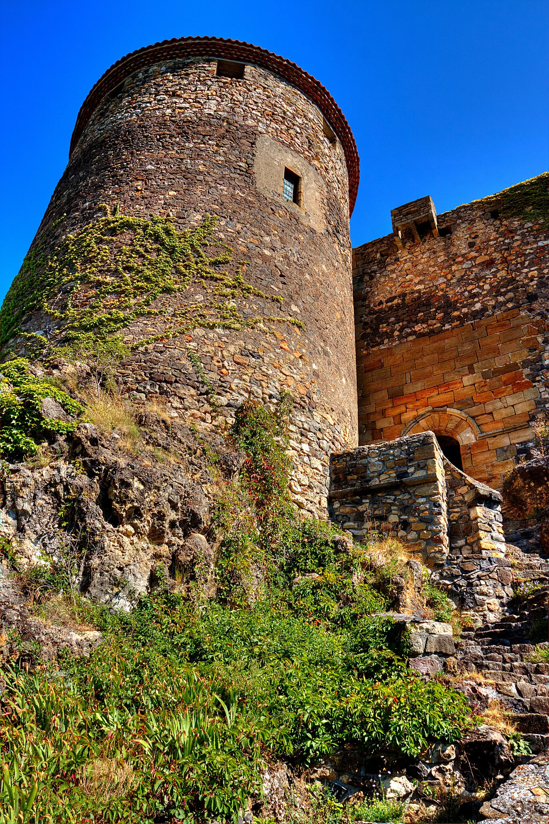Château de Busséol, Busséol – Puy-de-Dôme