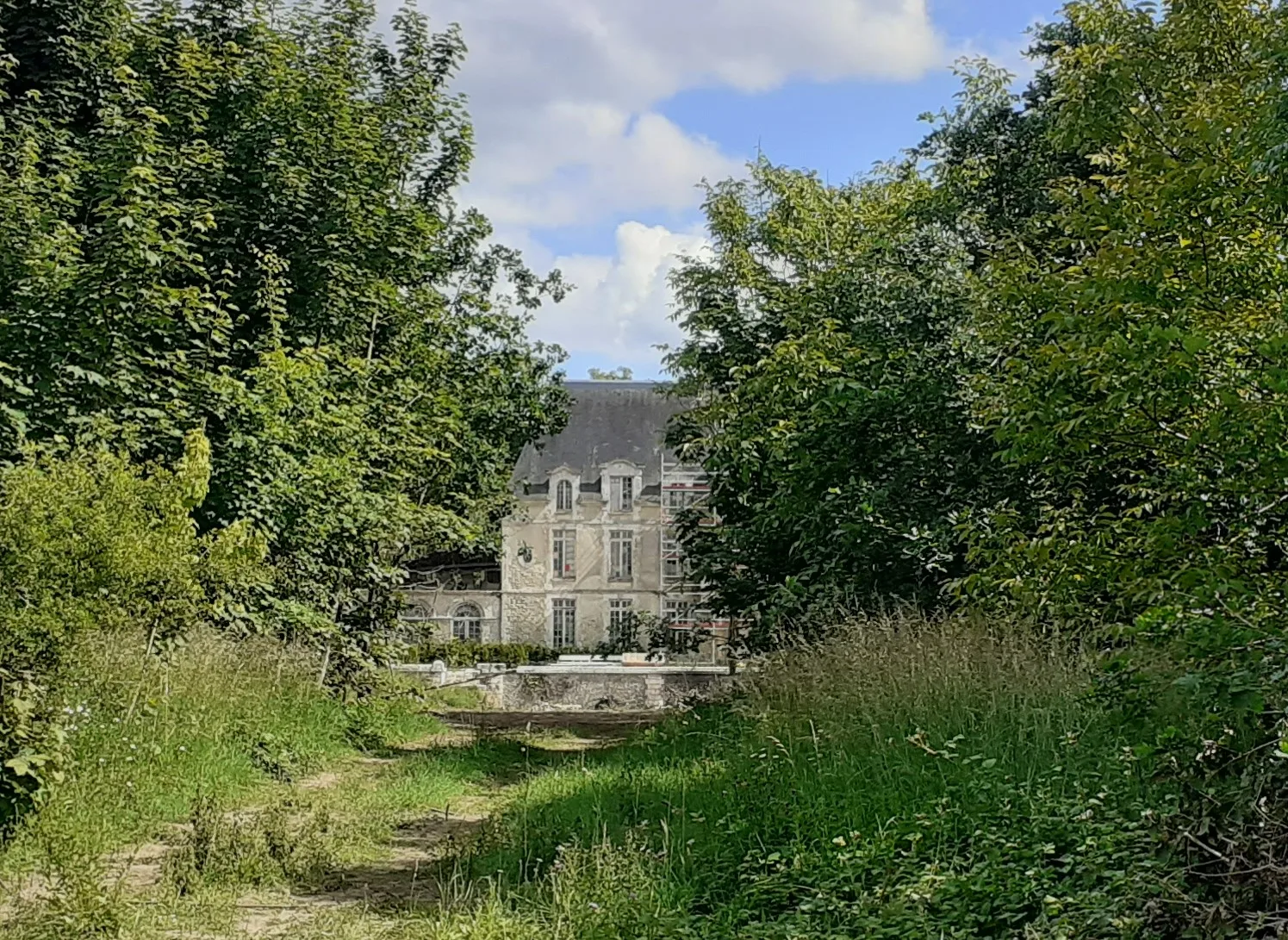 Château de Cahaignes, Cahaignes – Eure