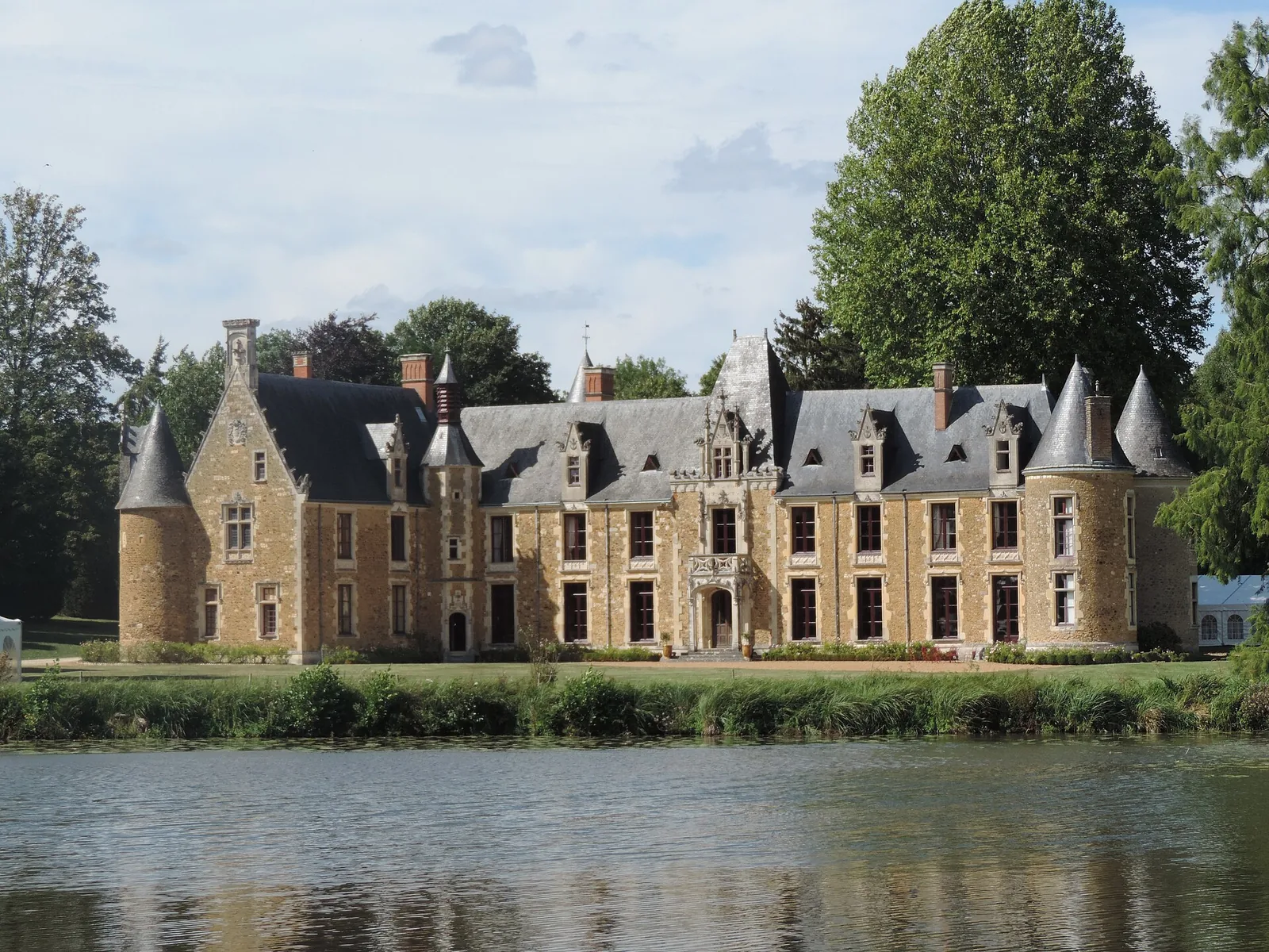 Château de Chéronne, Tuffé Val de la Chéronne – Sarthe