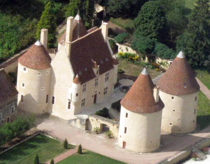 Château de Corbelin, La Chapelle-Saint-André – Nièvre