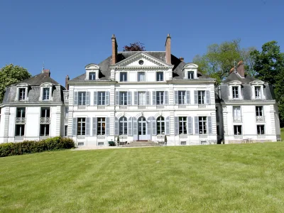 Château de Crécy-la-Chapelle