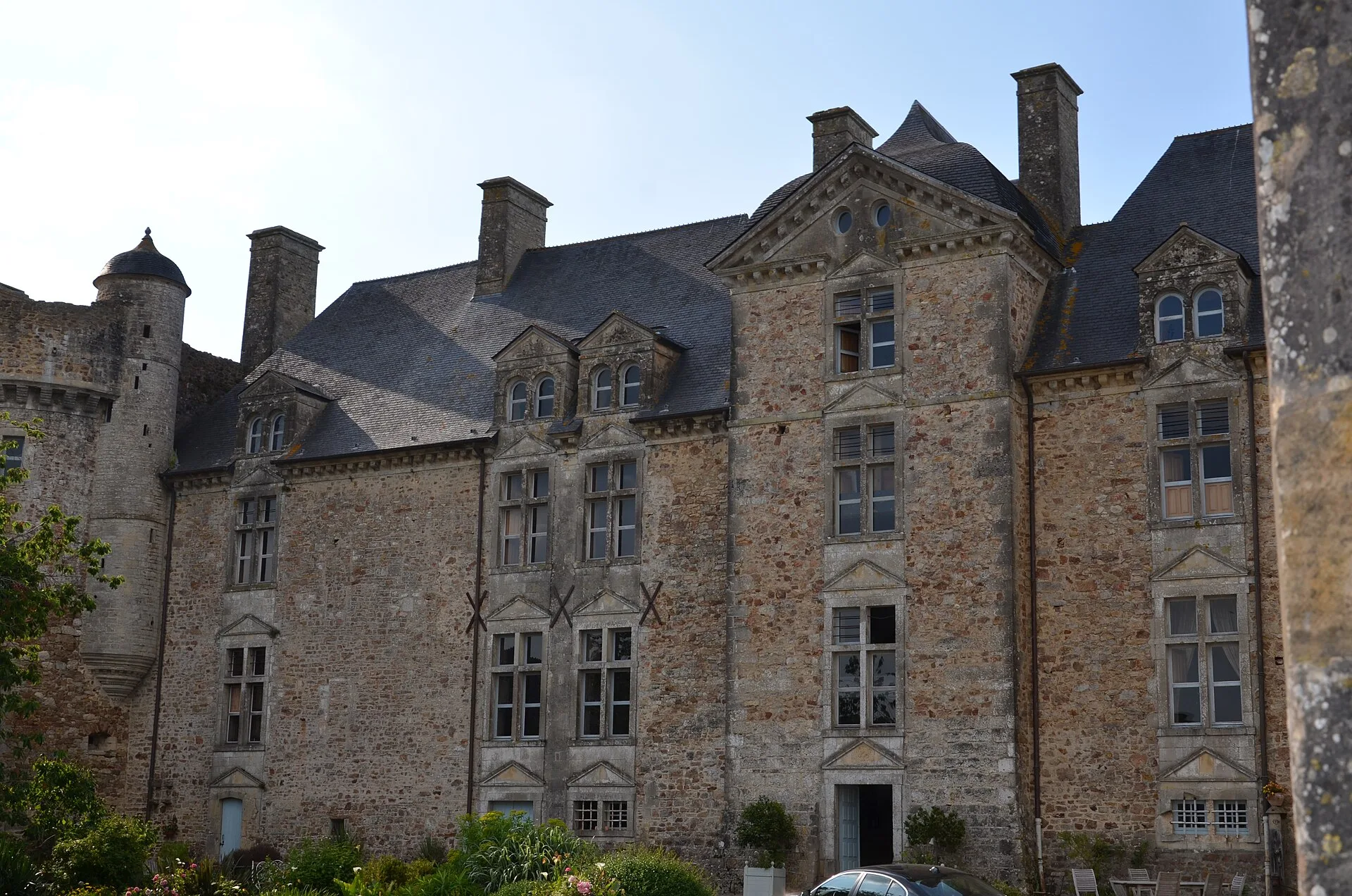 Château de Crosville-sur-Douve, Crosville-sur-Douve – Manche