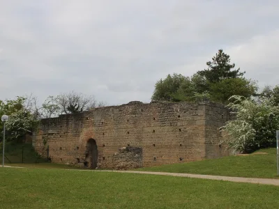 Château de Doué-la-Fontaine