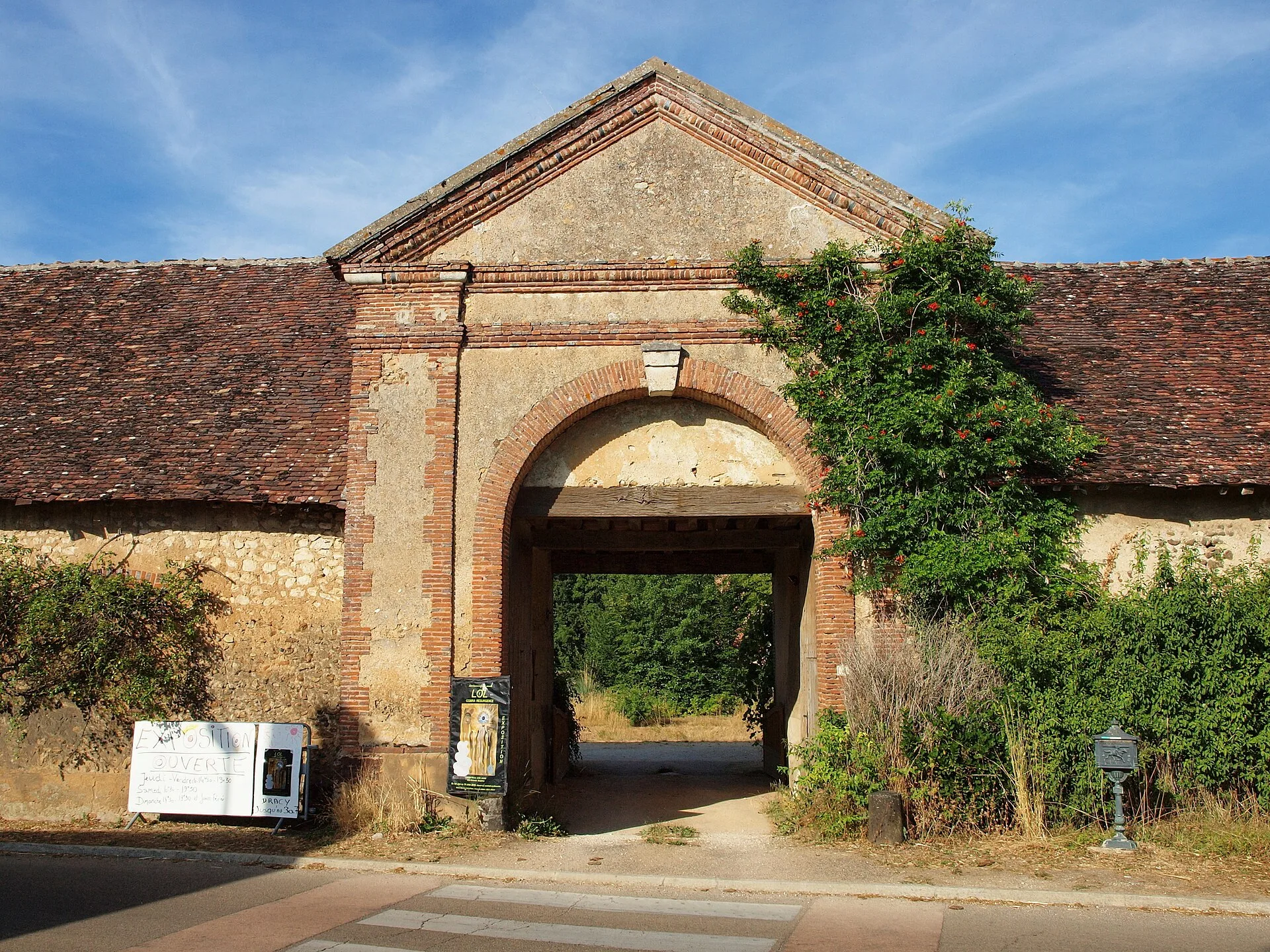 Château de Dracy, Dracy – Yonne