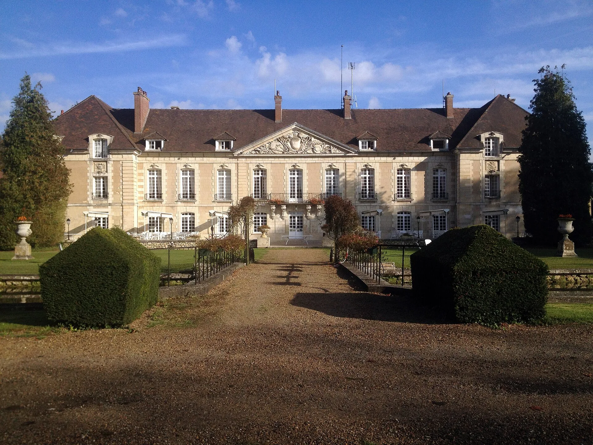 Château de Fillerval, Thury-sous-Clermont – Oise