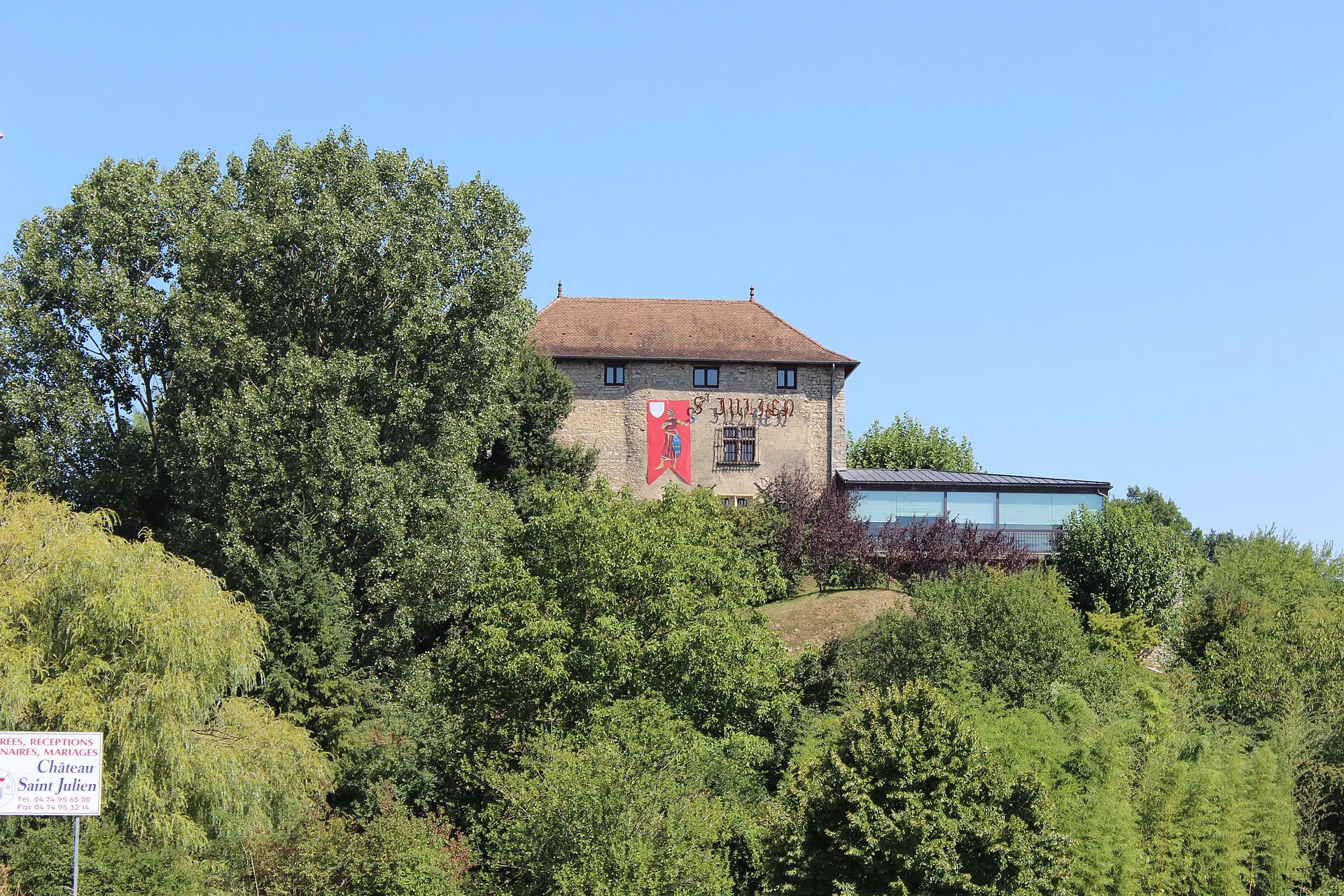 Château de Frontonas, Frontonas – Isère