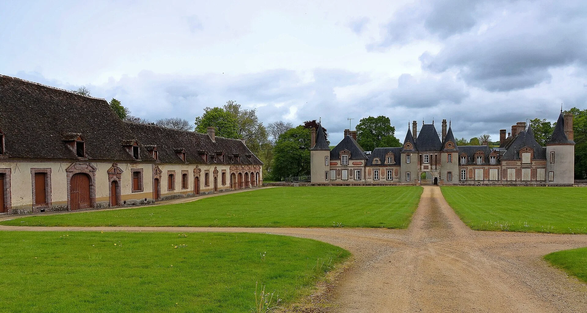 Château de Grandchamp, Charny Orée de Puisaye – Yonne