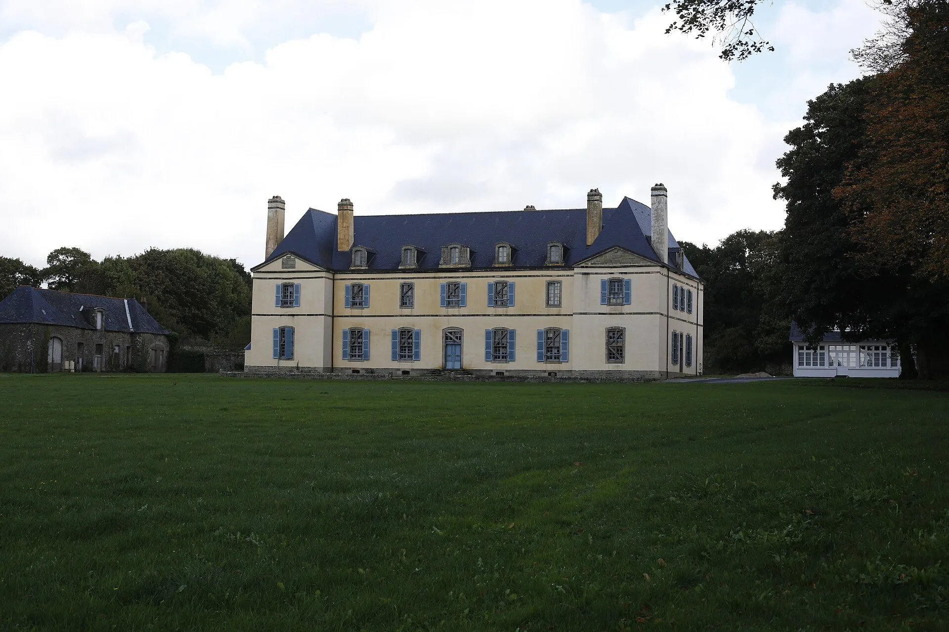 Château de Kerampuilh, Carhaix-Plouguer – Finistère