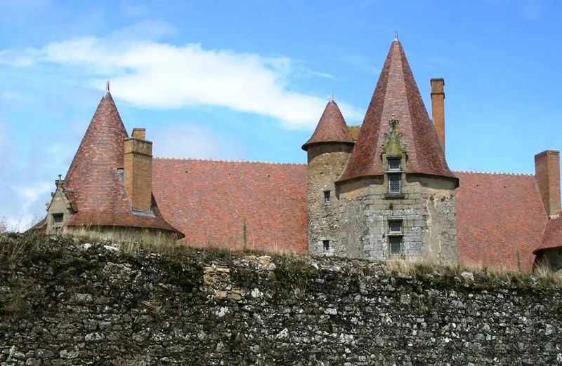 Château de La Chapelle-Bertrand