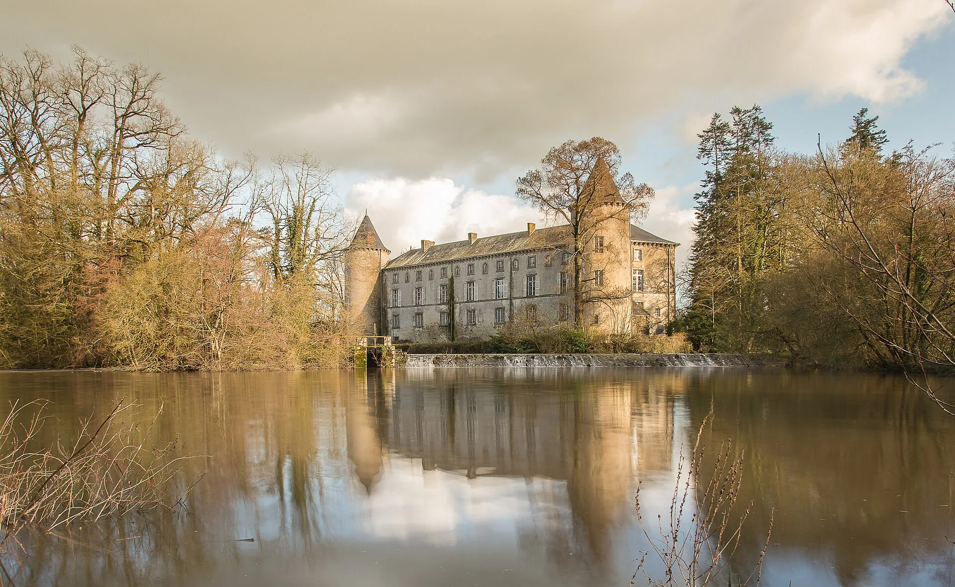 Château de La Forêt-sur-Sèvre