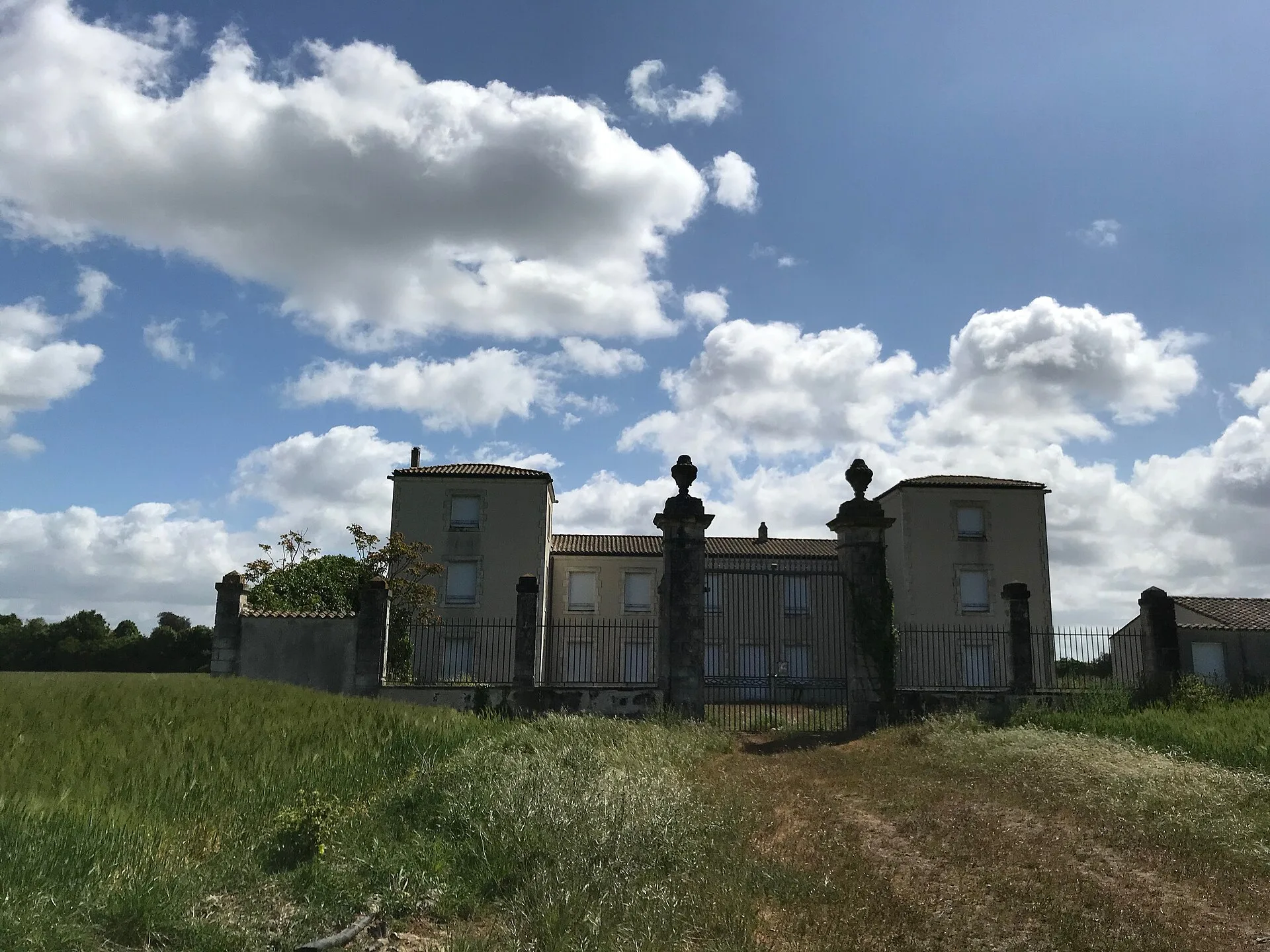 Château de la Motte, Dompierre-sur-Mer