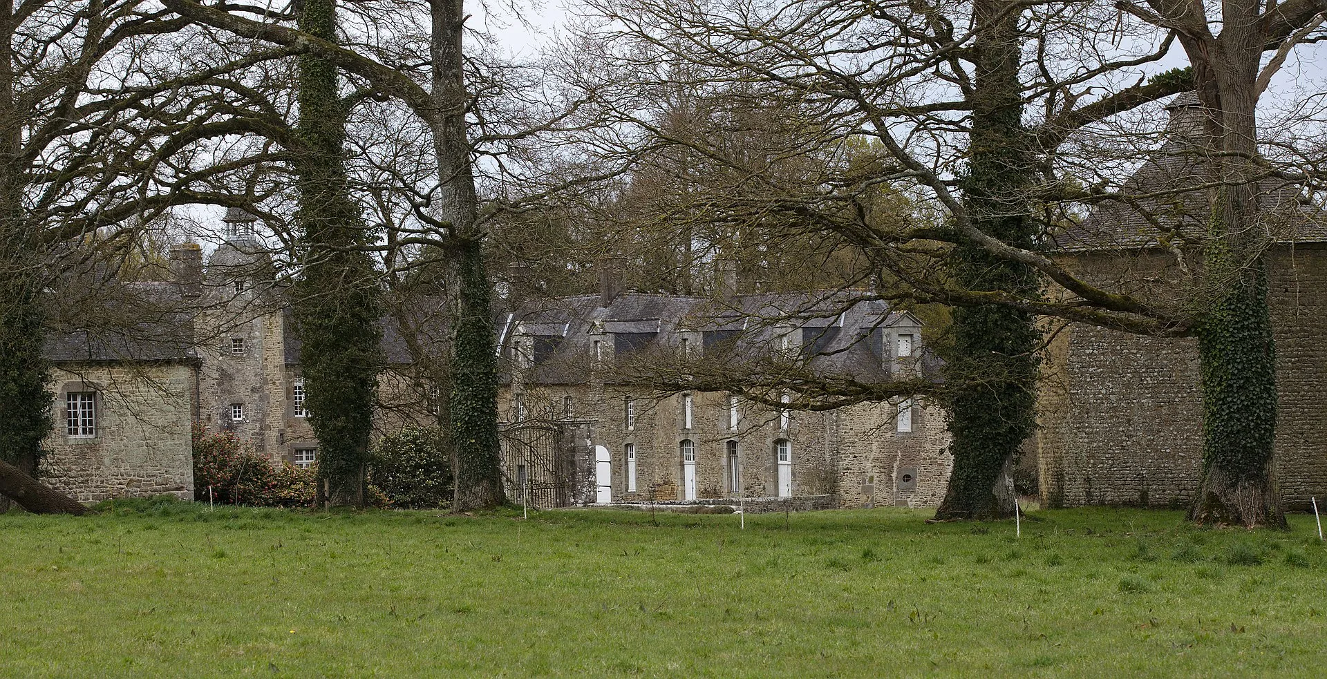 Château de la Riaye, Ménéac – Morbihan