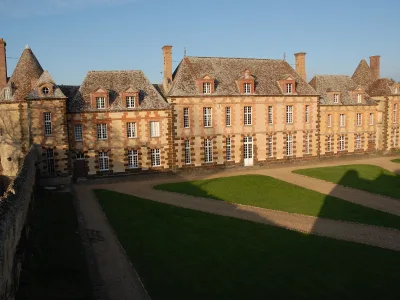 Château de la Rivière