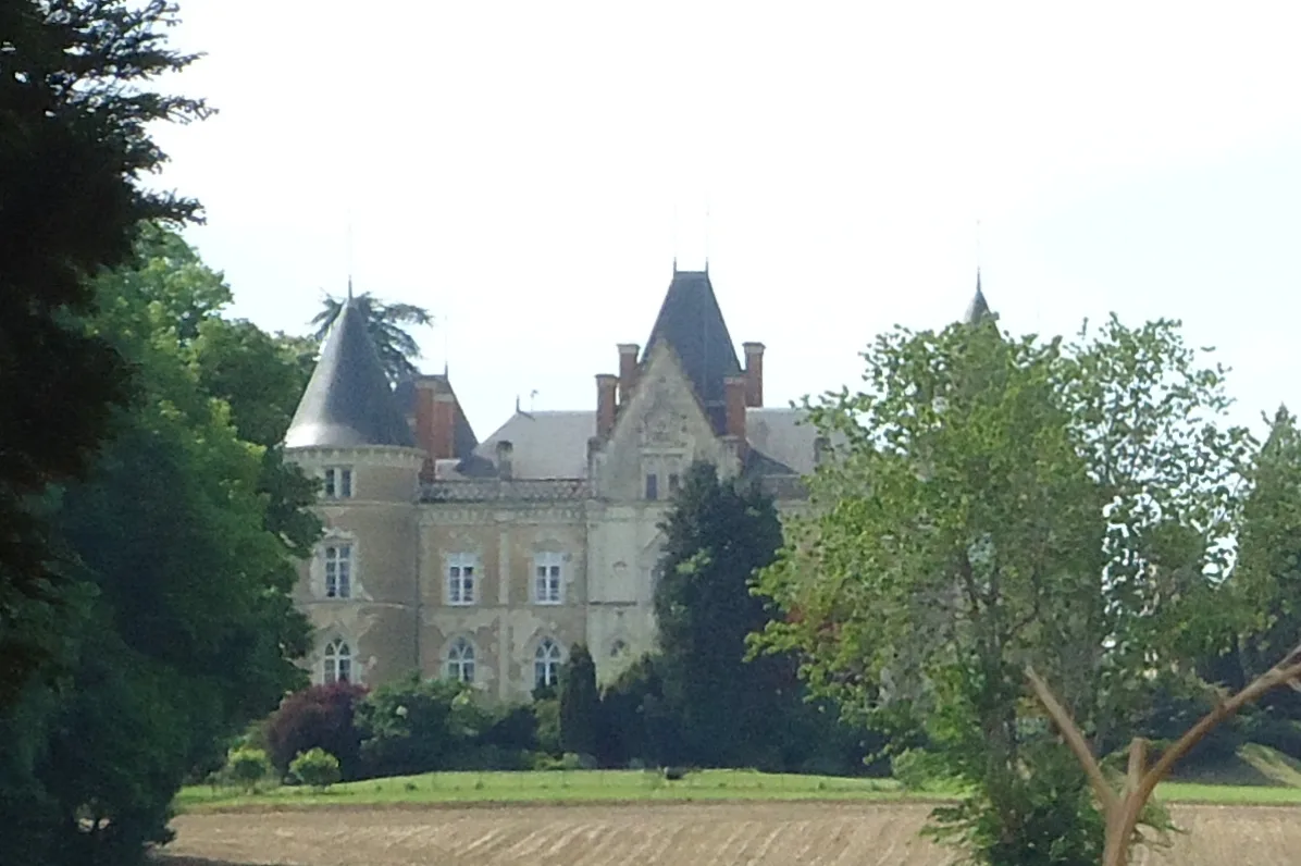 Château de la Roche-Mailly, Requeil – Sarthe