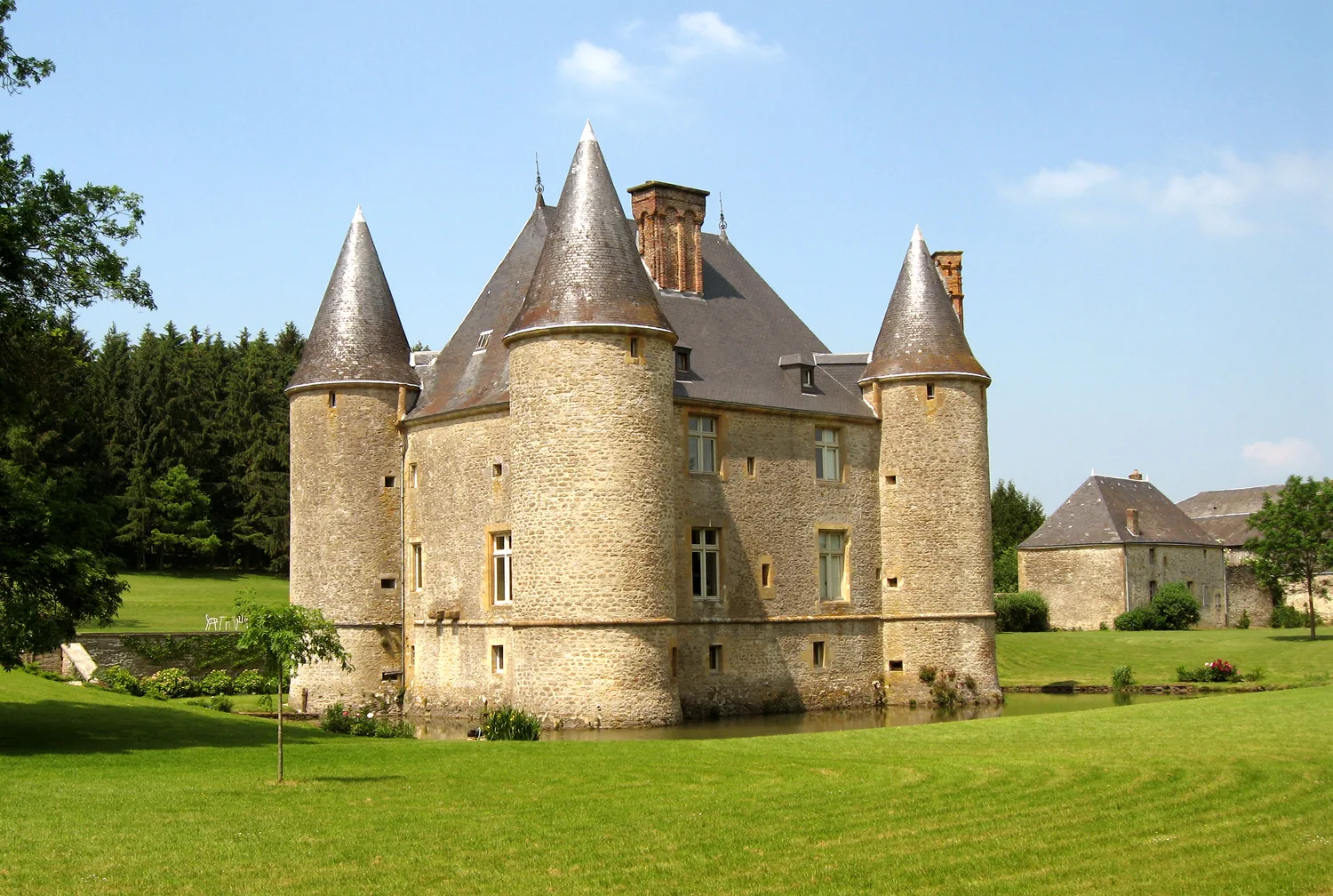 Château de Landreville, Bayonville – Ardennes