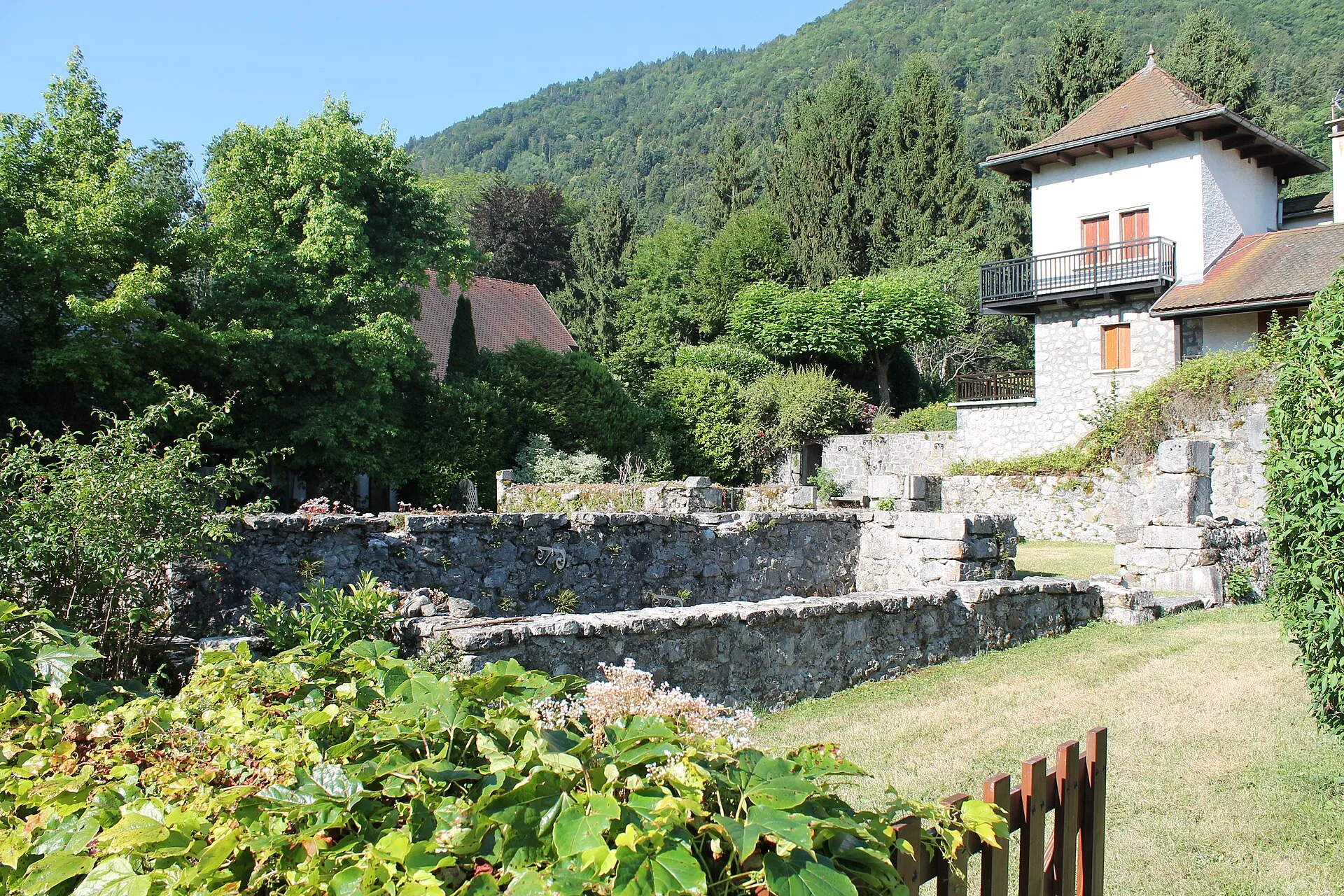 Château de Lathuile, Lathuile – Haute-Savoie
