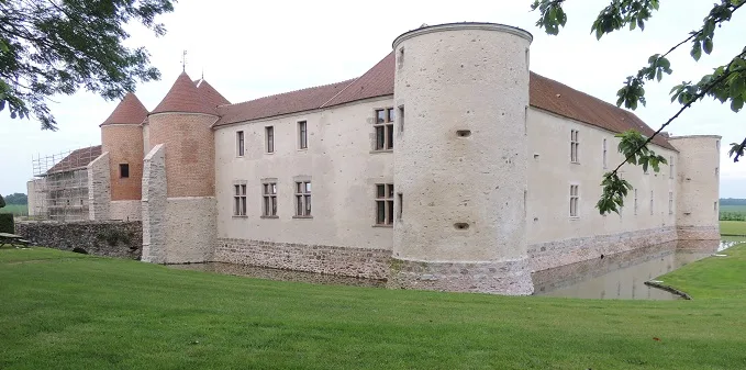 Château de Launoy-Renault, Verdelot – Seine-et-Marne