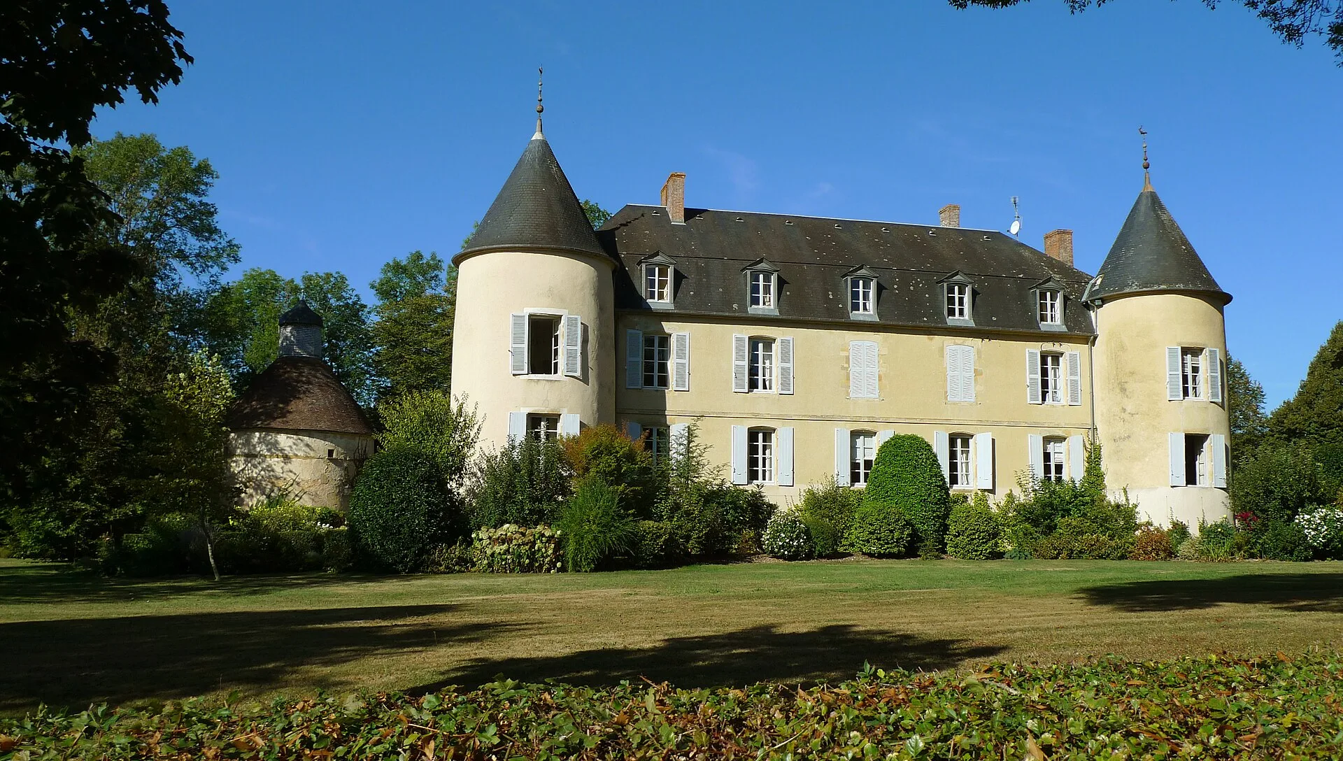 Château de Lichy, Bona – Nièvre