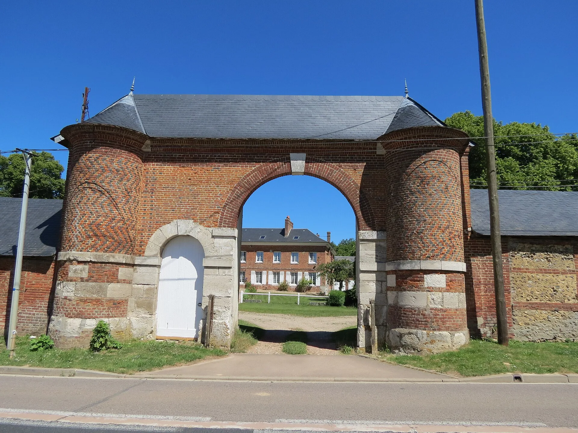 Château de Marcouville (Houville-en-Vexin, Eure), Houville-en-Vexin – Eure