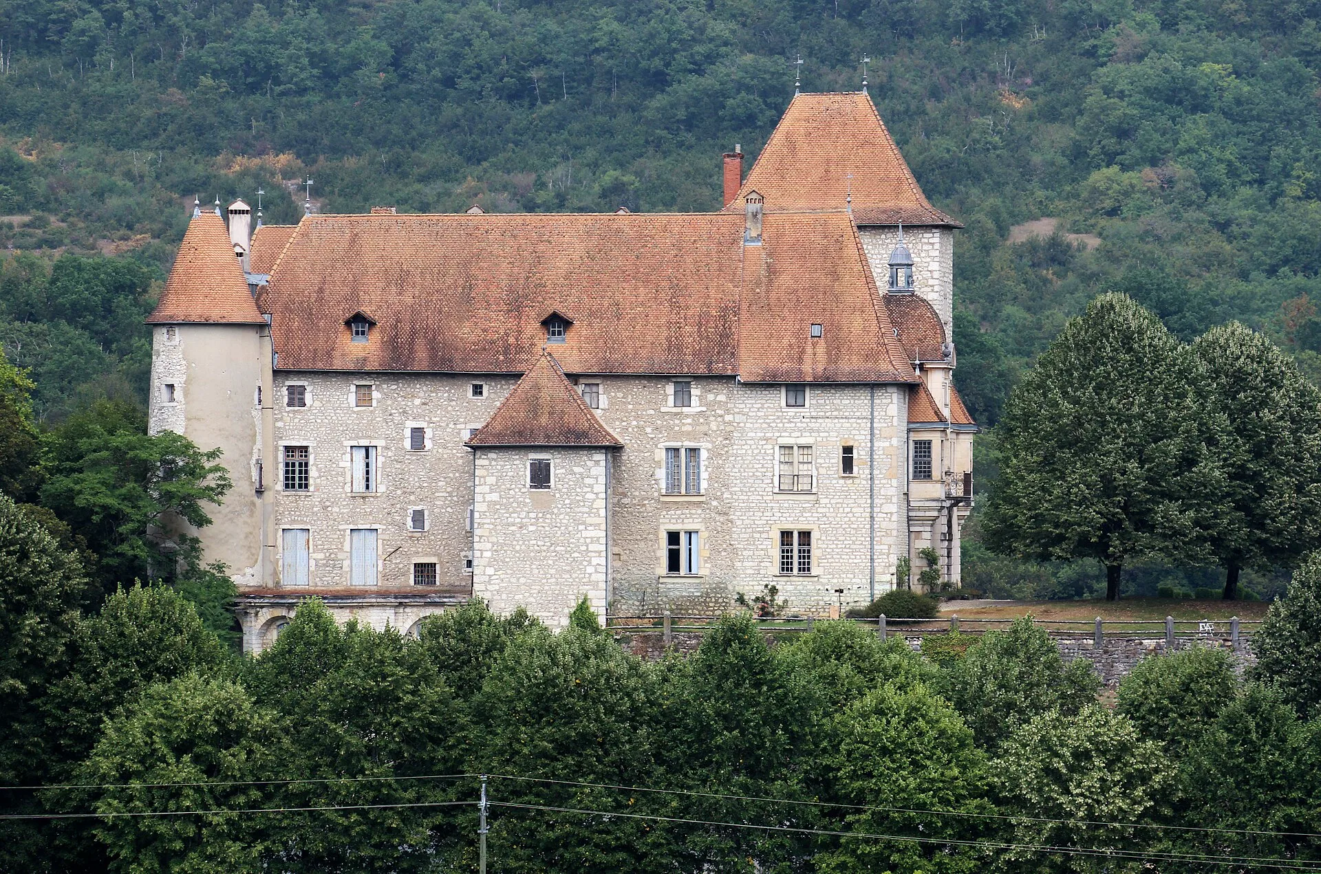 Château de Mérieu, Creys-Mépieu – Isère