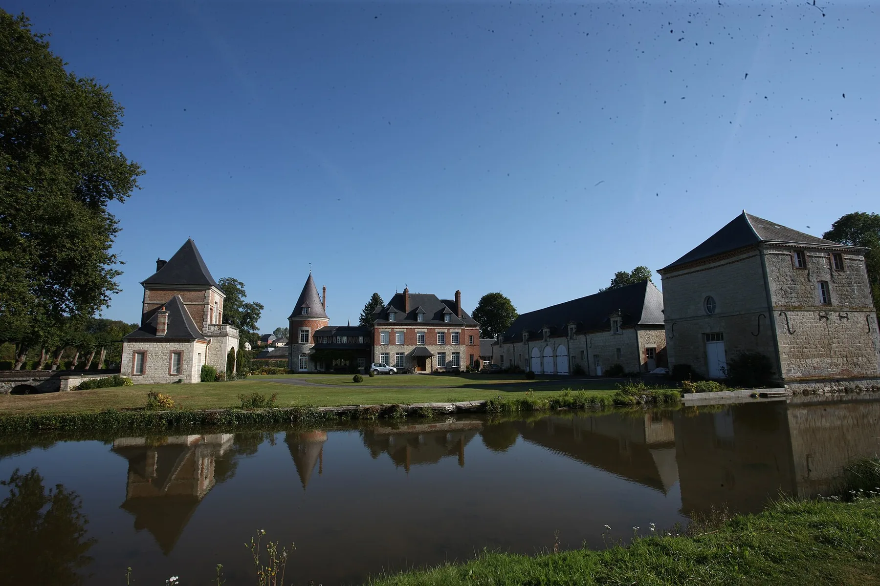 Château de Mesmont, Mesmont – Ardennes