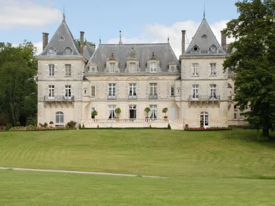 Château de Mirambeau
