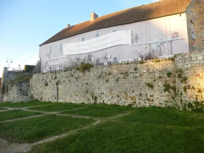 Château de Montereau-Fault-Yonne