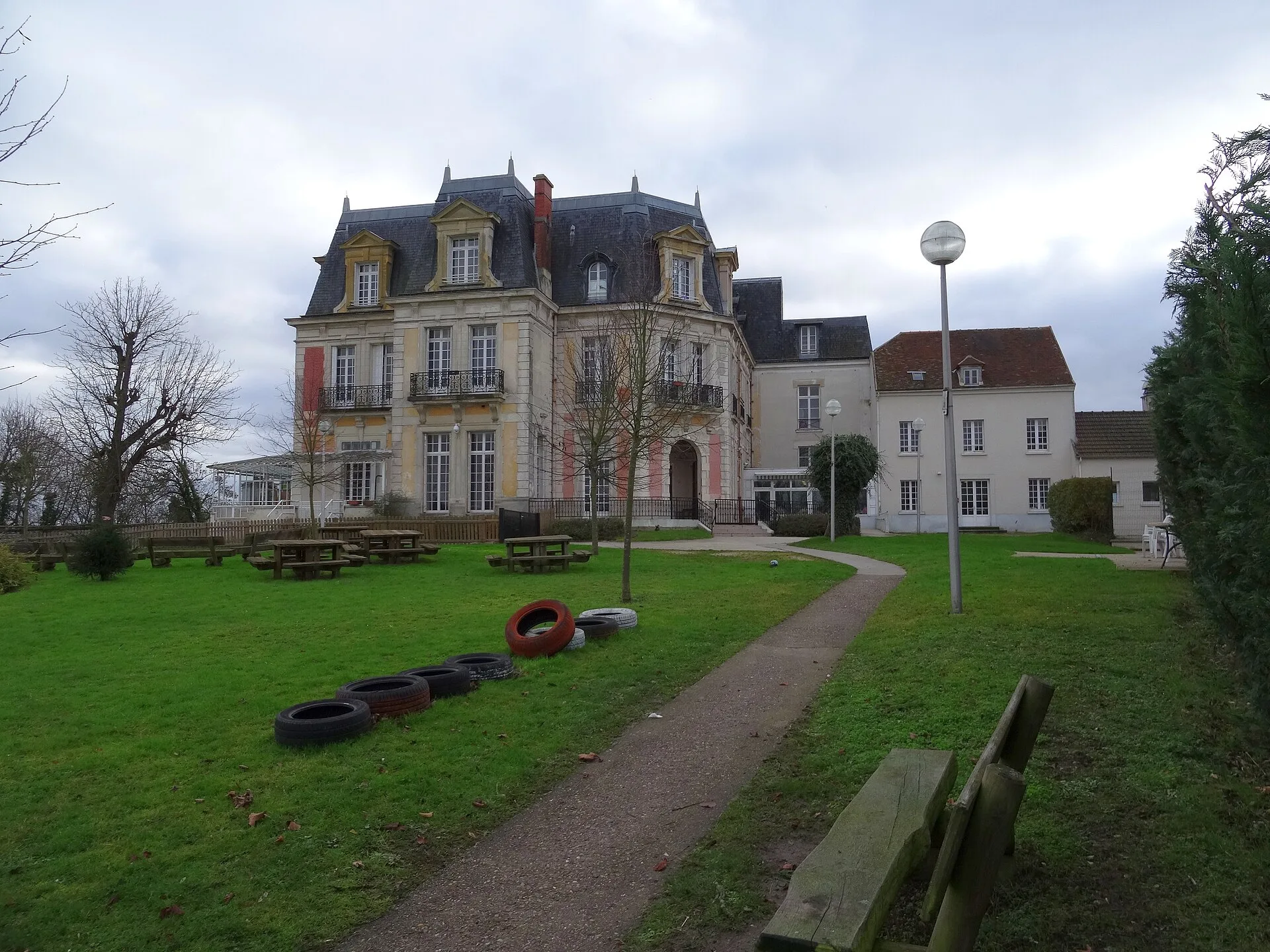 Château de Montigny, Lesches – Seine-et-Marne