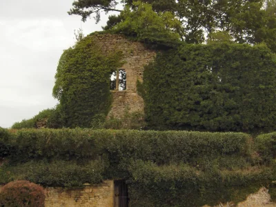 Château de Moulins-Engilbert