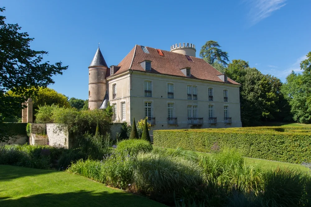 Château de Pesselières