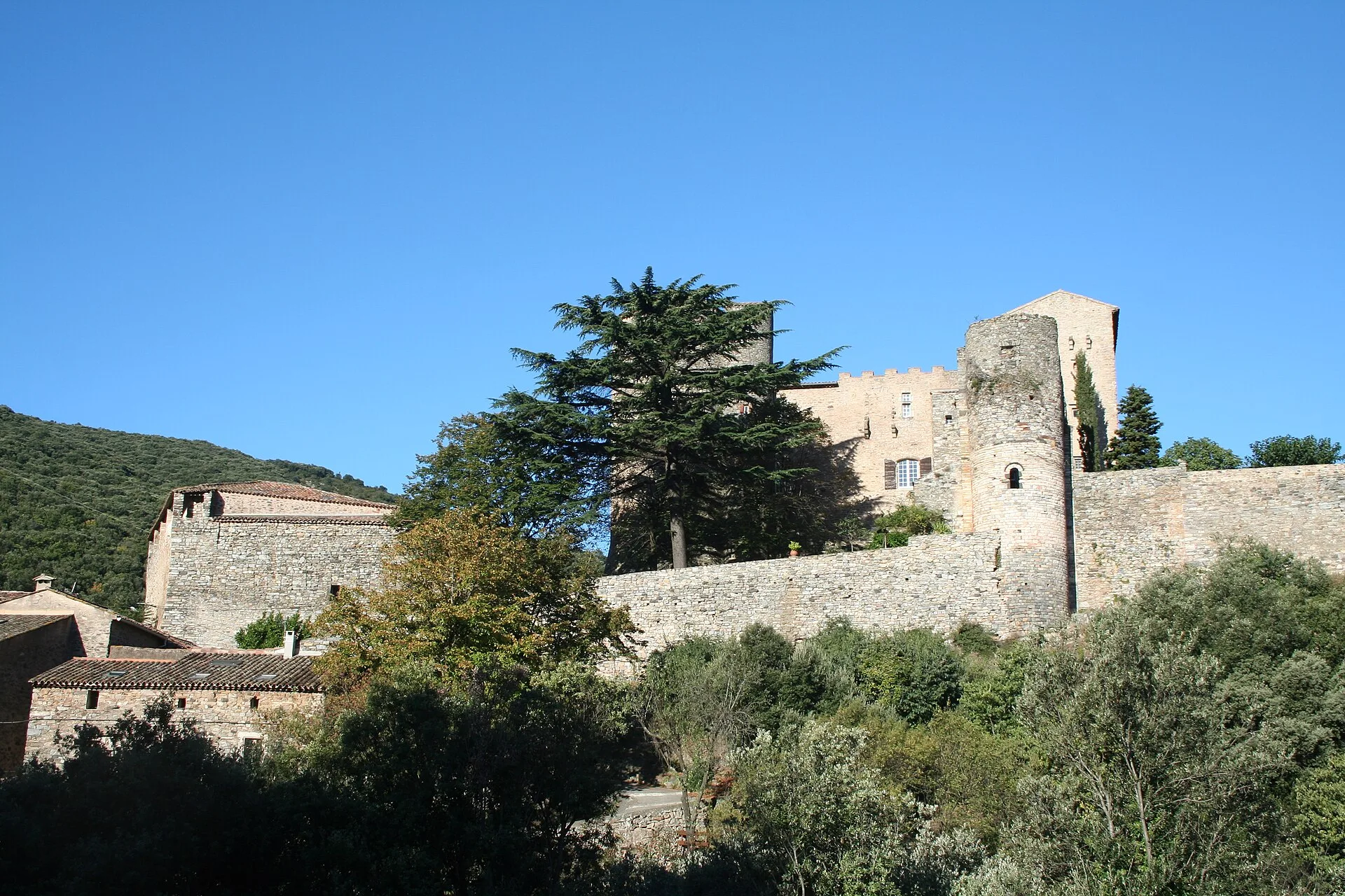 Château de Pézènes-les-Mines, Pézènes-les-Mines – Hérault