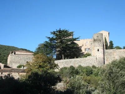 Château de Pézènes-les-Mines