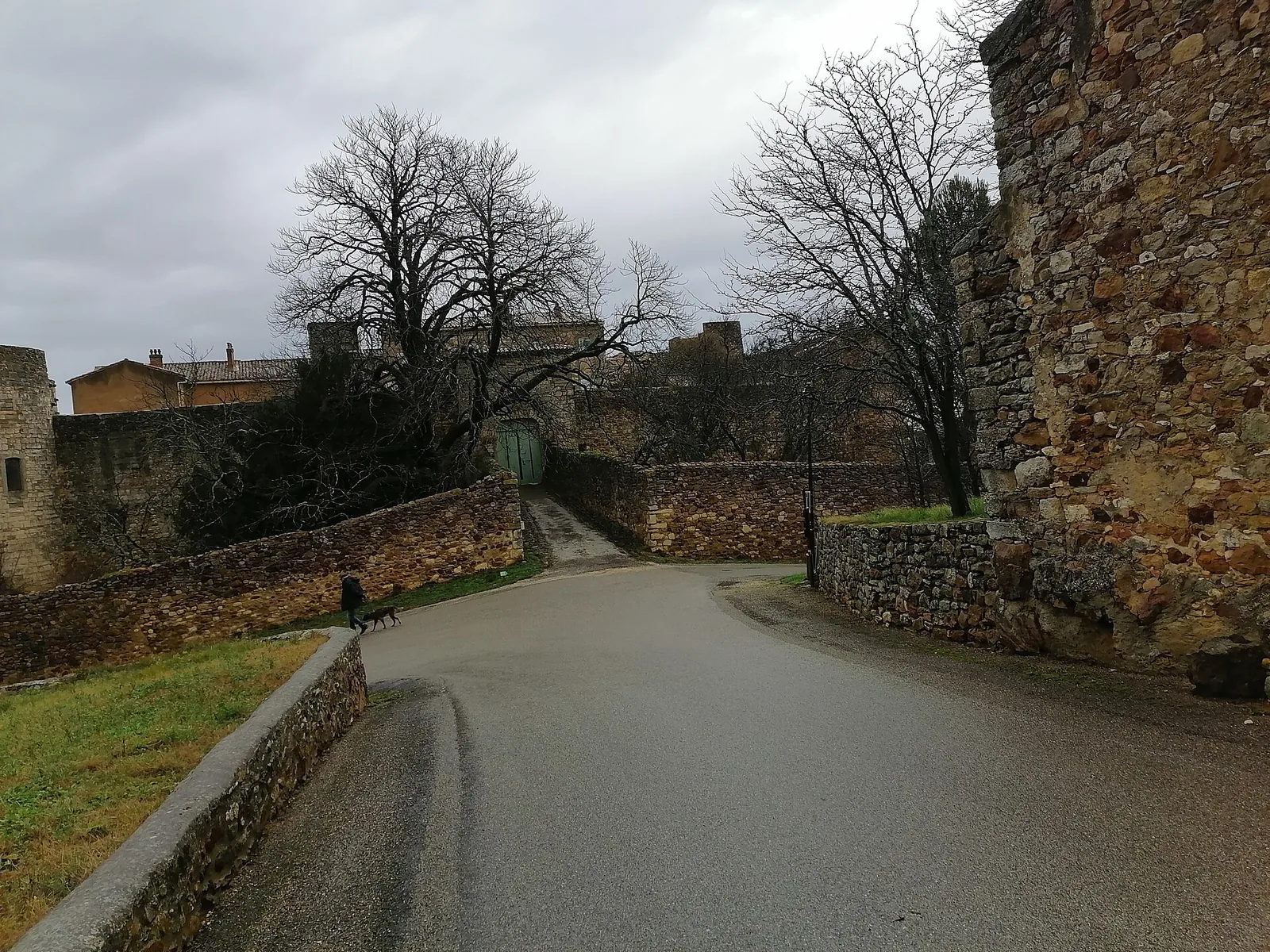 Château de Pougnadoresse, Pougnadoresse – Gard