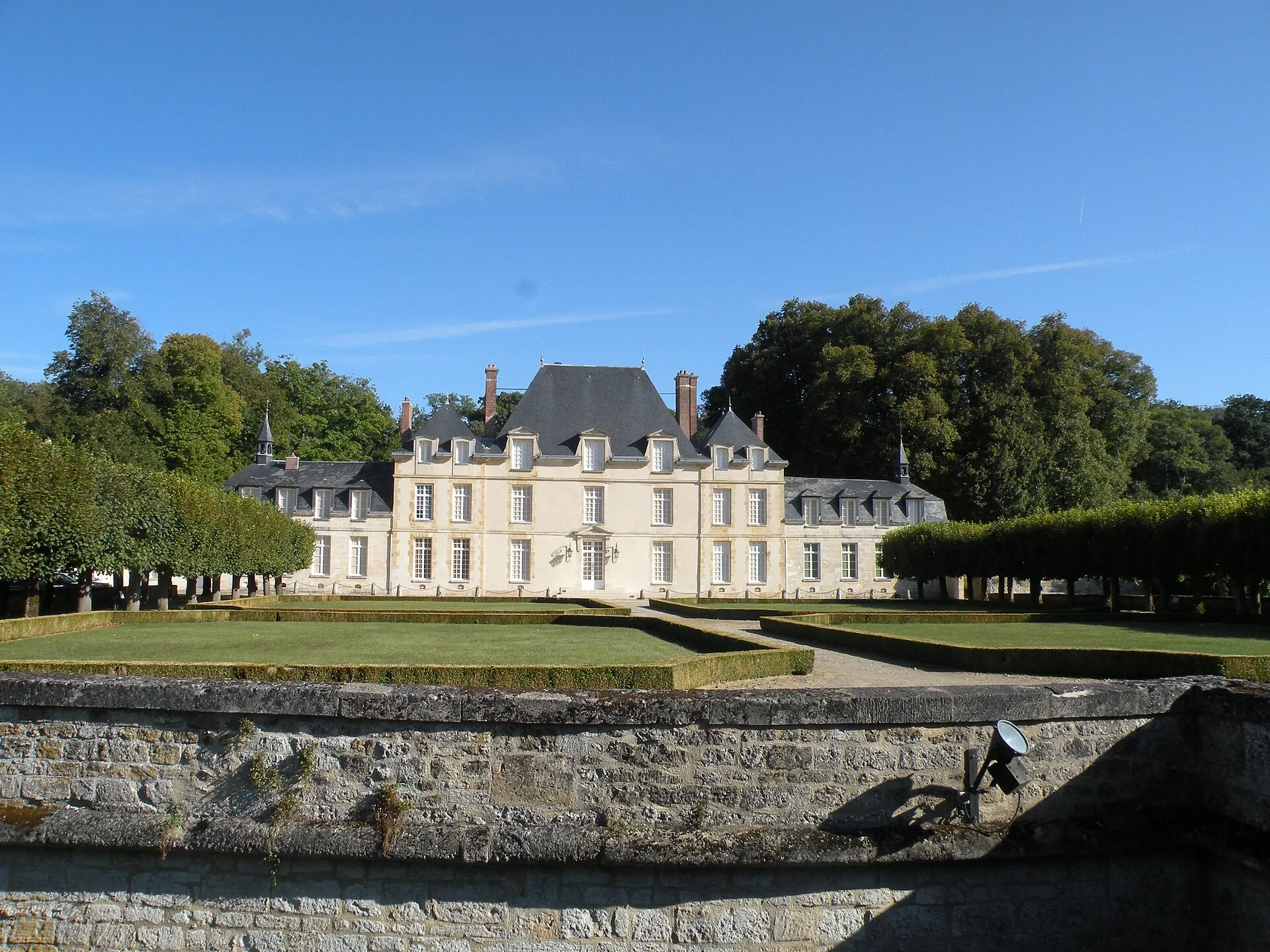 Château de Saint-Cyr, Lavilletertre – Oise