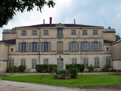 Château de Saint-Maurice-de-Rémens