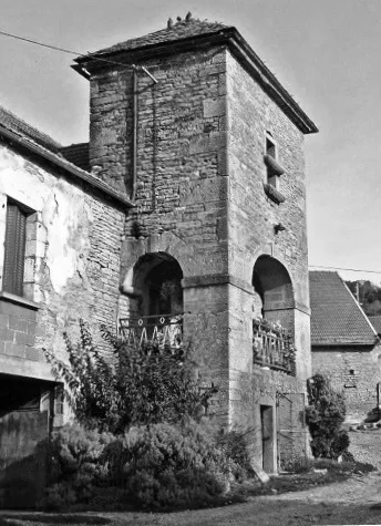 Château de Savigny-sous-Mâlain