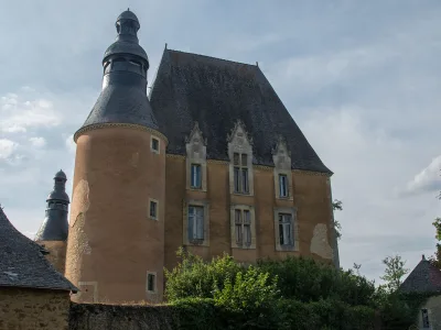 Château de Semur-en-Vallon