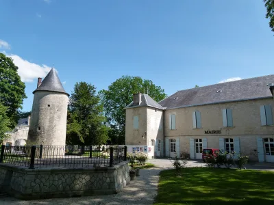 Château de Surgères