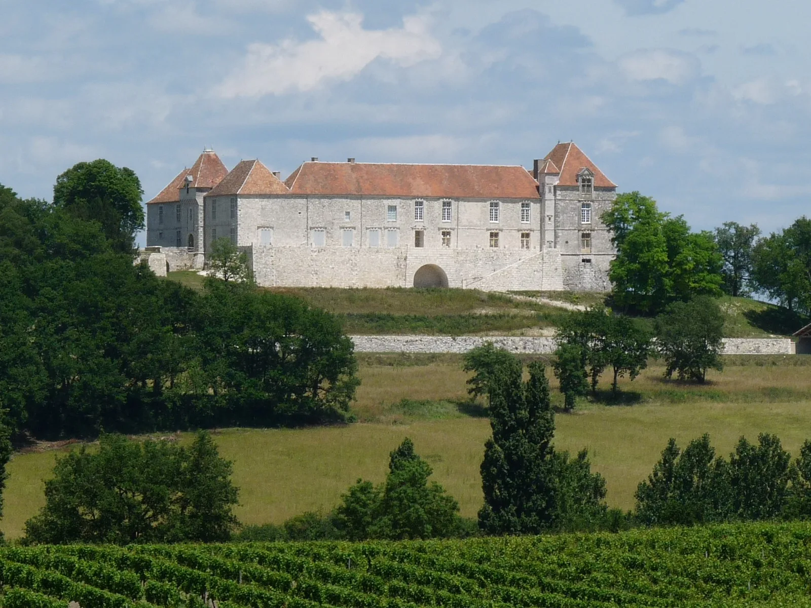 Château de Théobon, Loubès-Bernac – Lot-et-Garonne