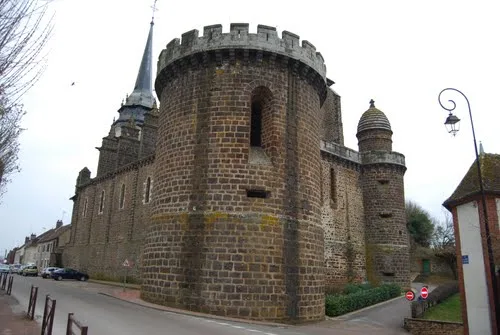 Château de Toucy, Toucy – Yonne