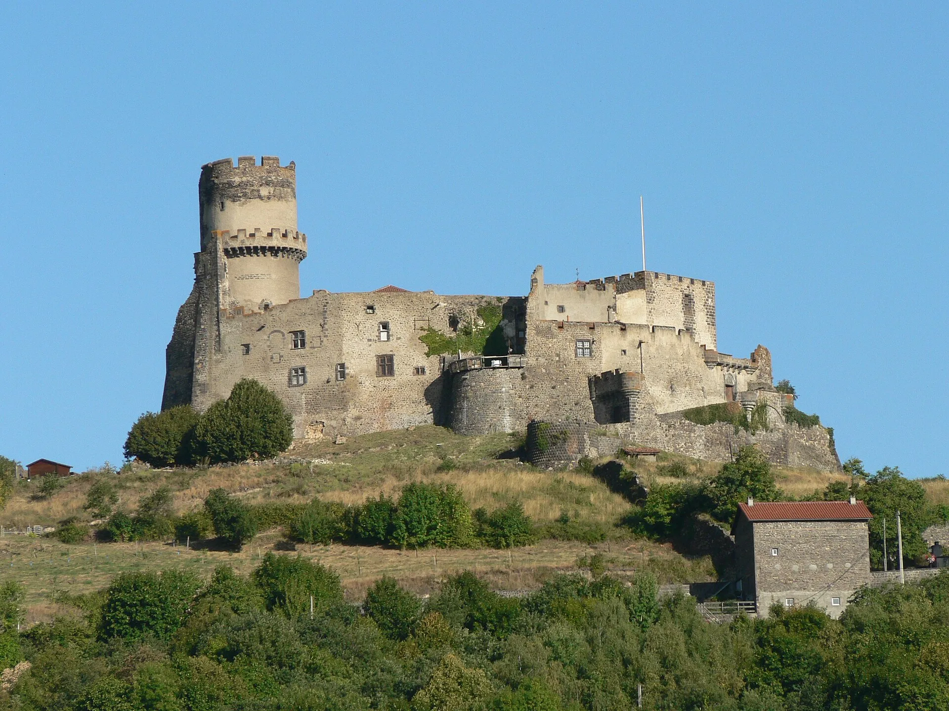 Château de Tournoël, Volvic – Puy-de-Dôme